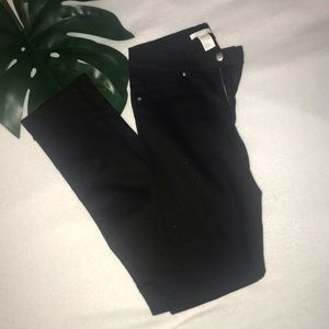 H&M black skinny jeans